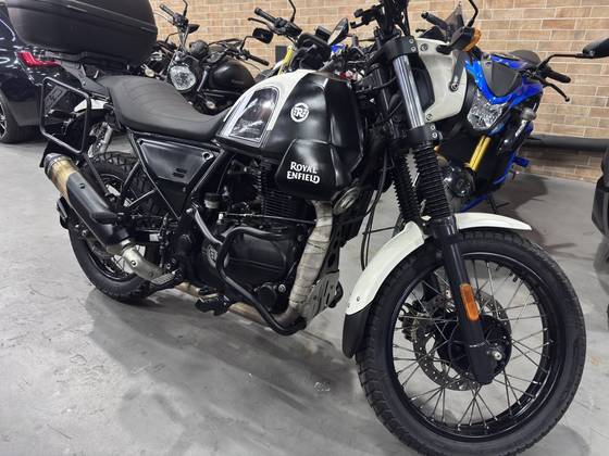 ROYAL ENFIELD SCRAM 411 ROYAL ENFIELD SCRAM 411